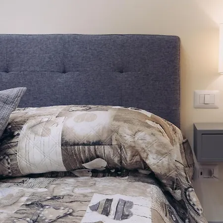 Apartment Cozy Studio Smn - Fancy Florence
